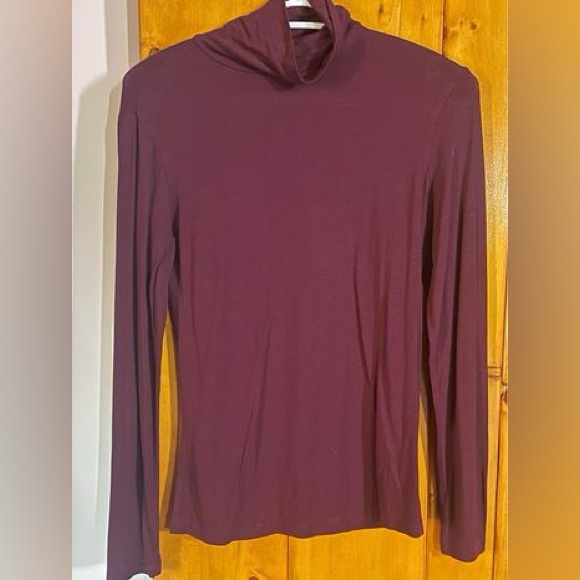 Clothes - Picture 4 of 5